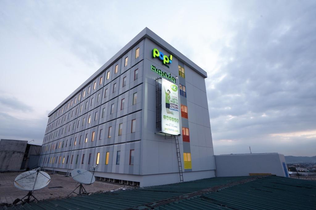 Pop! Hotel Festival Citylink Bandung Exteriör bild